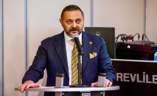 Hasan Ünal'dan Karşıyaka'daki çöp krizine tepki: ‘Karşıyaka'nın kaderi çöp yığınları olamaz'