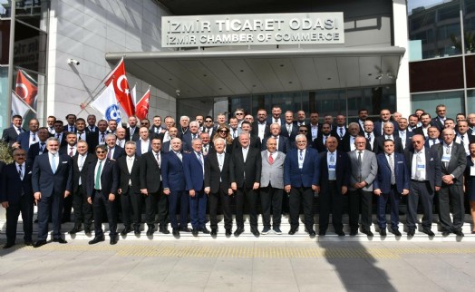 İZTO'da yönetim belli oldu: Özgener yeniden başkan