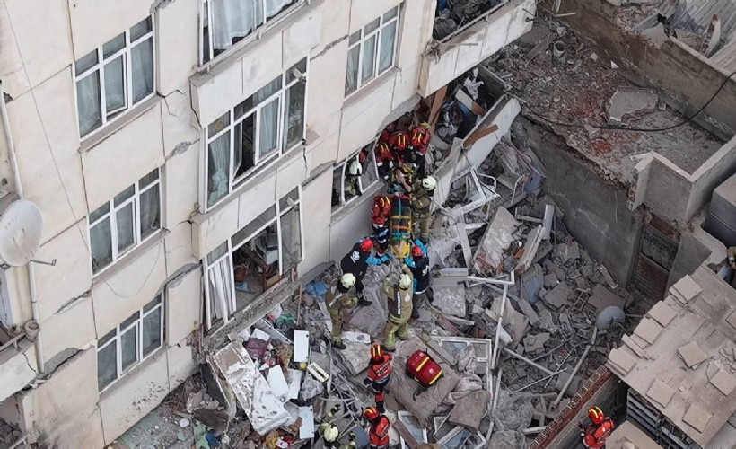 Maltepe’de yıkılan binada acı gerçek: 3 kat kaçak eklenmiş