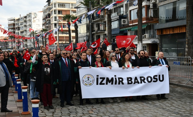 İzmir Barosu Başkanı Serhat Sökmen: 'Cumhuriyet, hepimizin ortak değeri ve geleceğidir'