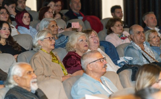 İzmir İleri Yaş Sempozyumu'nda gündem: Afetlerde yaşlıların güvenliği