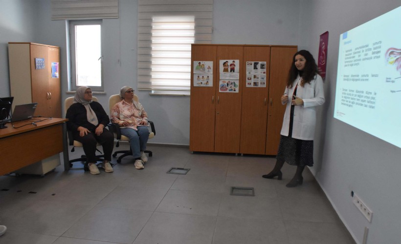 İzmir'de 'Sağlıklı Menopoz Okulu' eğitimleri sürüyor