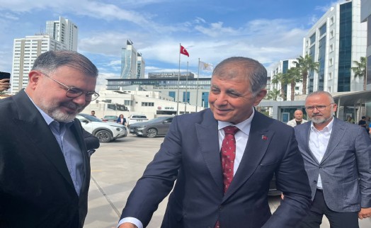 İzmir için Ankara trafiği! Tugay ve Saygılı bakanlarla buluşacak