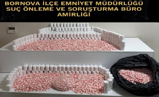 İzmir'de 43 bin 730 sentetik ecza ele geçirildi
