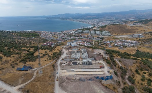İzmir'in üçüncü büyük arıtma tesisi Dikili'de yükseliyor