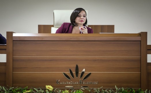 Karabağlar'da 7 milyar TL'lik bütçeye oy çokluğu! Başkan Kınay: 'Sağlam ve gerçekçi bir bütçemiz var'