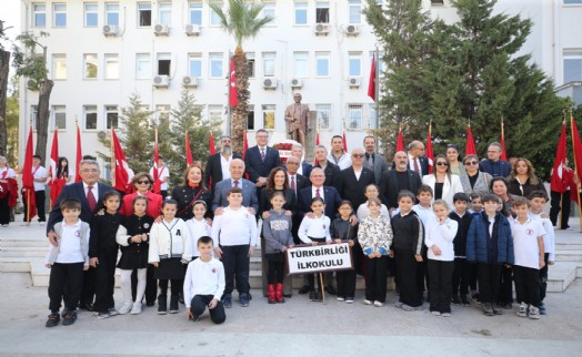 Karşıyaka'da 'Muhtarlar Günü' buluşması