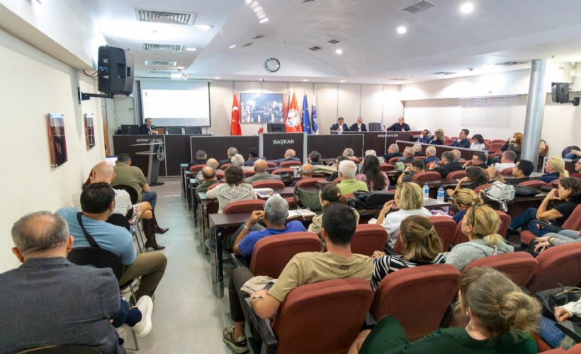 Karşıyaka’da kentsel dönüşüm sektör temsilcileriyle ele alındı