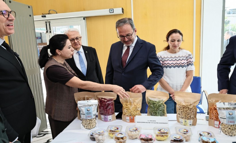 Kasapoğlu’ndan İzmir’de çağrı: 'Gıda bir insan hakkı, yaşam hakkı ve insanlık onurudur'