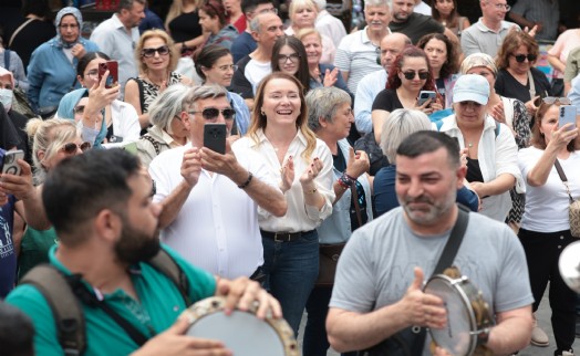 Kemeraltı’nda festival heyecanı başlıyor: Başkan Mutlu’dan İzmirlilere davet