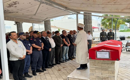 Kıbrıs Gazisi Bodrum'da son yolculuğuna uğurlandı