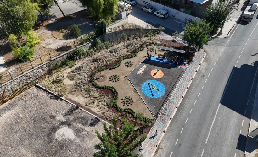 Konak’ın mahallelerine üçüncü Cep Park Cengiz Topel'e yapıldı