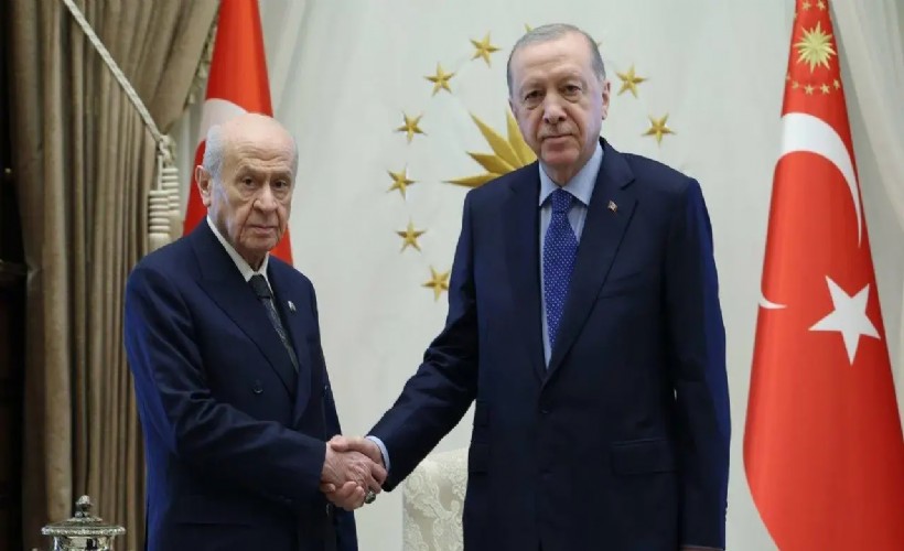 Külliye'de sürpriz zirve: Erdoğan ve Bahçeli bir araya geldi