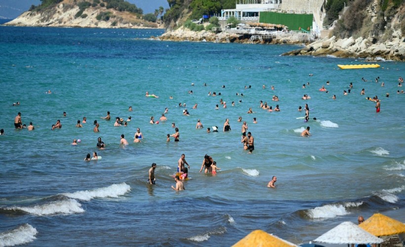 Kuşadası’nda ‘sarı yaz’ bereketi: Otellerde doluluk yüzde 70’i aştı