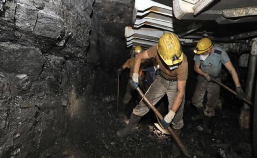 Soma'da maden ocağında göçük! İşçiler mahsur kaldı: 2'si sağ kurtarıldı...