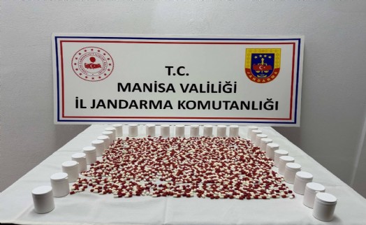Manisa'da on binlerce sentetik ecza ele geçirildi