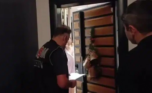 Mersin'de pijamalı görüntülerin servis edilmesine soruşturma!