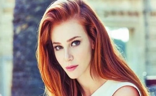 Oyuncular Sendikası'ndan Elçin Sangu'ya destek