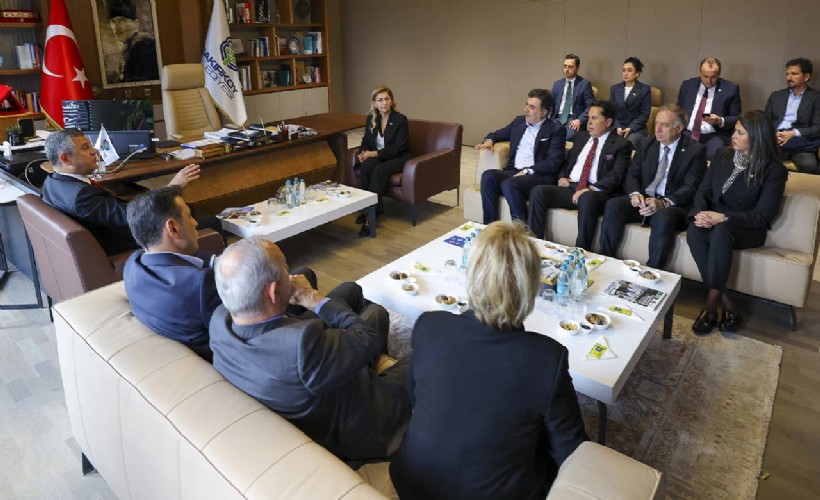 Özel'den Bakırköy Belediye Başkanı Ayşegül Ovalıoğlu’na ziyaret