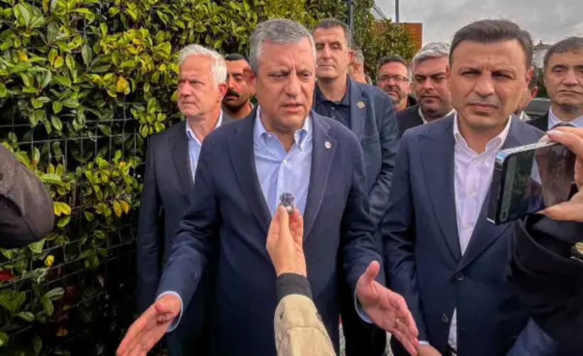 Özgür Özel İBB davası için Silivri'de: Halk TV'ye kayyım atanmasına tepki gösterdi
