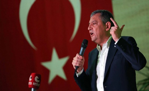 Özgür Özel'den 'fon skandalı' açıklaması: Birilerini kurtarmaya çalışan var