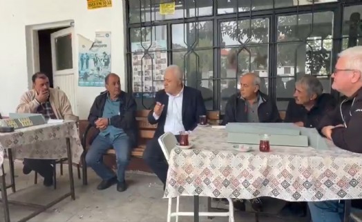 Tuncay Özkan'dan kahvede ‘değişim' mesajı: 'Eskiyi değiştirip YENİ'ye şans vermek gerekir'