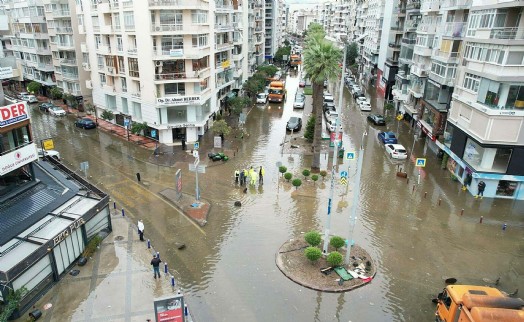 İzmir yağışlara ne kadar hazır? Uzmanından kritik uyarı