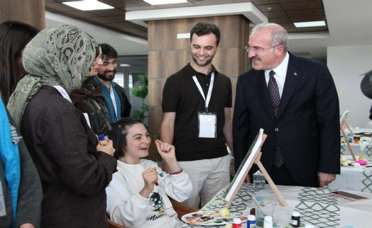 Kasapoğlu'ndan engelli gençler için kamp hamlesi: 'Hedefimiz yaygınlaştırmak'