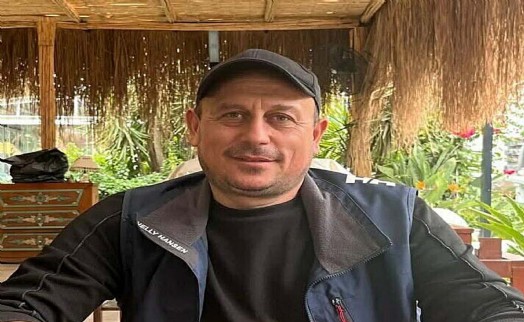 Sevmek istediği deve kolundan ısırdı: Ağır yaralandı