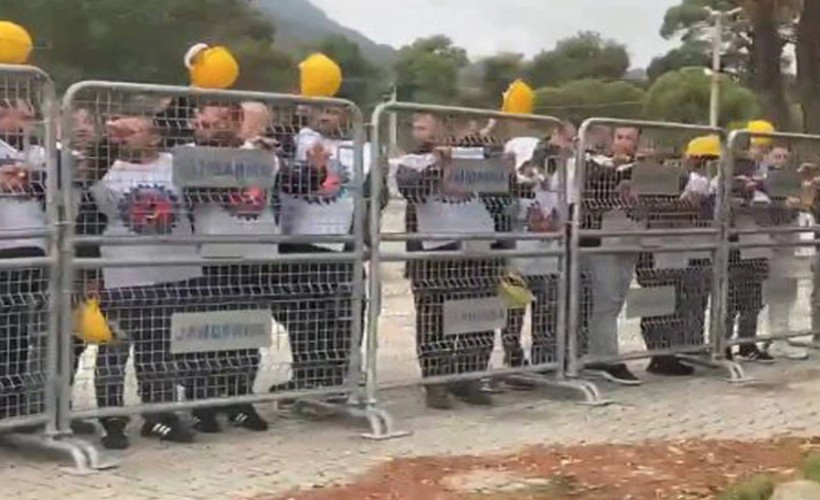 Somalı maden işçilerinin eylemi 5. gününde: Jandarmadan barikatlı engel!