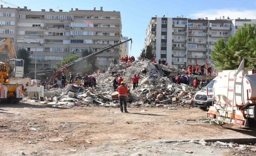 Sözbilir’den İzmir için kritik fay uyarısı: 4 fay daha yakın gelecekte deprem üretebilir