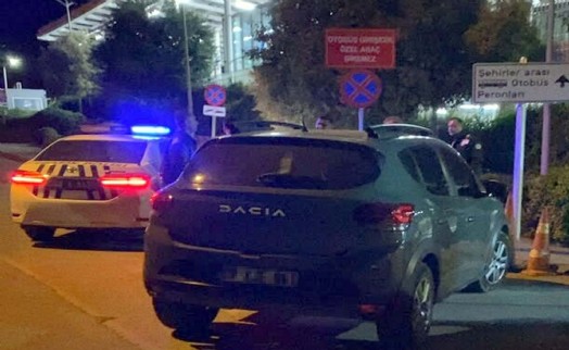 Taksicilerin yakalattığı korsan taksiciye 100 bin lira ceza
