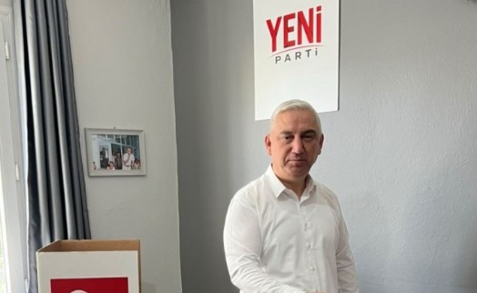 Tanju Çelik’ten Tugay’a destek, İzmir milletvekillerine eleştiri