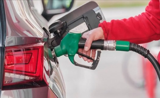 Tarih belli oldu: Benzine indirim geliyor