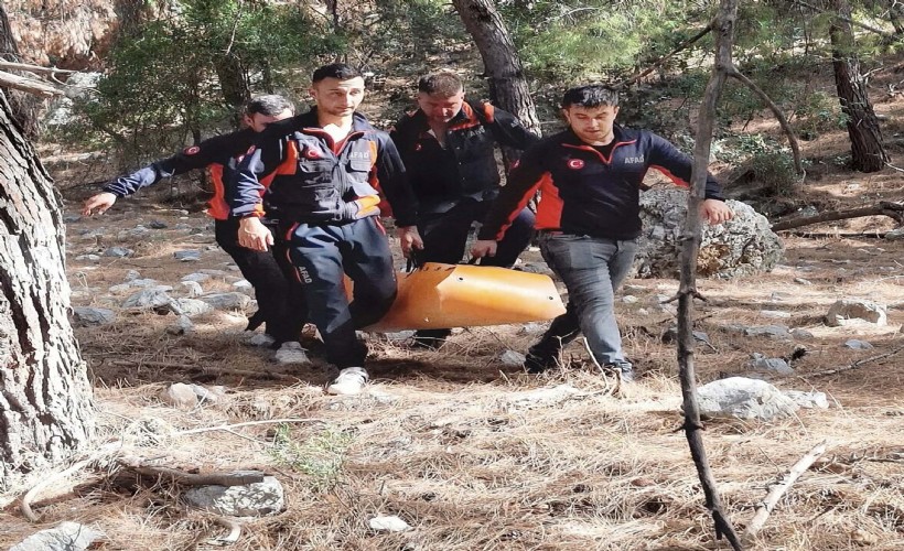 Trekking yaparken yaralanan Alman turist kurtarıldı