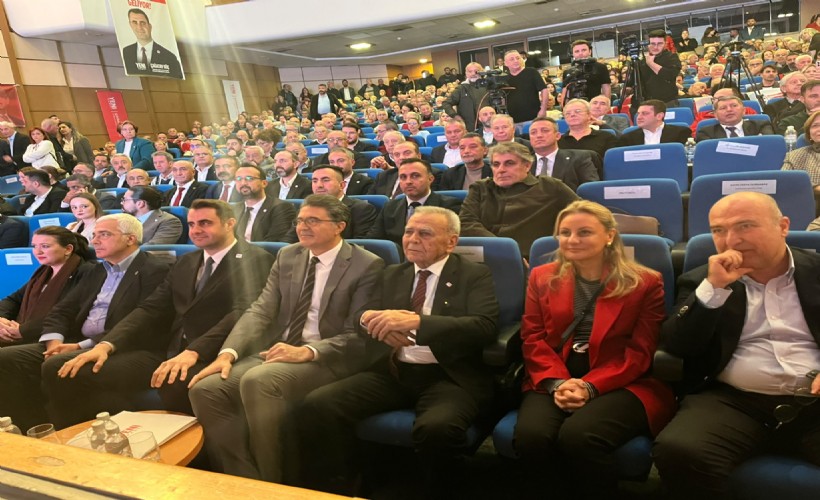 YENİ Parti İzmir'de adaylar kürsüye çıkıyor: Güç'ten 'yenilik' mesajı
