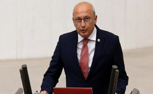YENİ Partili Çakırözer basın özgürlüğü raporunu açıkladı