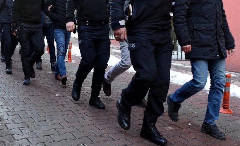 'Garson' konuştu...16 kamu görevlisi gözaltına alındı!