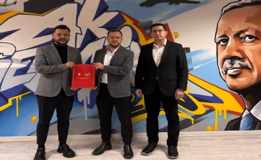 AK Parti İzmir'de gençlik kollarında iki yeni atama