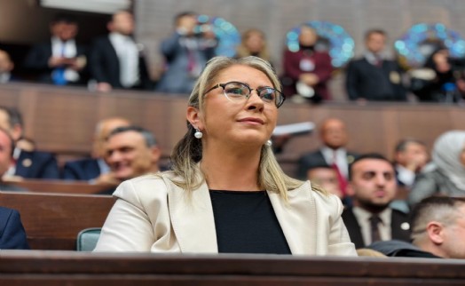 AK Partili Çankırı: 'CHP'de kadın başarısı sandıkta başlıyor ama genel merkezde bitiyor'
