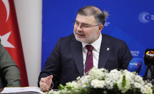 AK Parti'li Saygılı'dan CHP'li Güç'e sert çıkış: Bitirilmeyen proje ve beceriksizlik arıyorlarsa kendilerine baksın