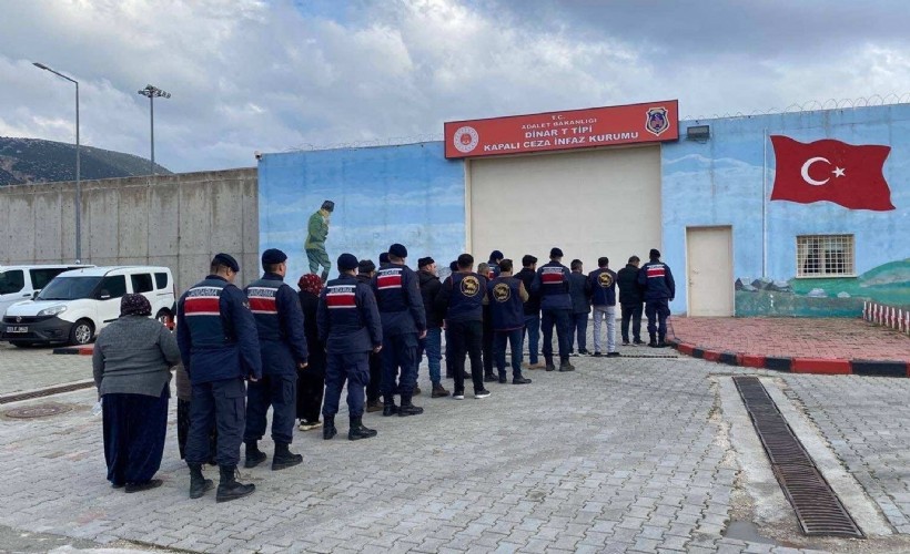 Afyonkarahisar'da 1 haftada 30 şüpheli tutuklandı