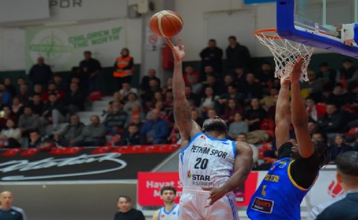 Aliağa Petkimspor liderliği ıskaladı