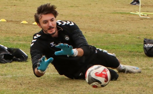 Altay'da kaleci Ozan da ayrıldı