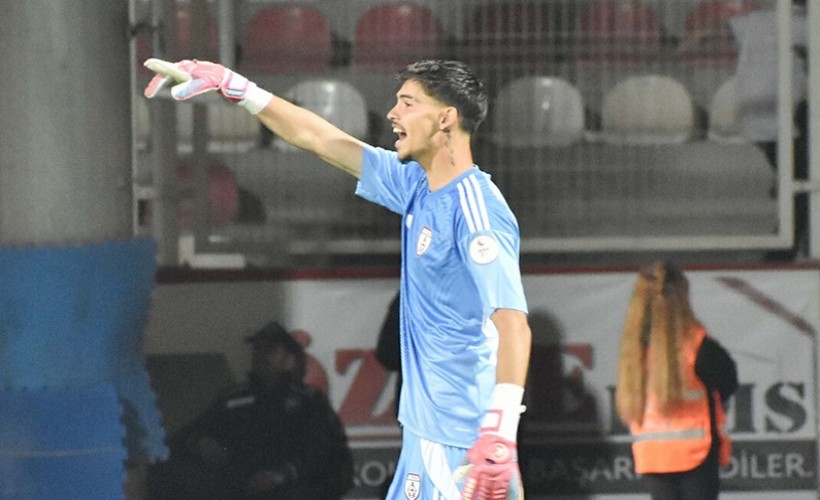 Altınordu'da kaleci Arif dönüyor