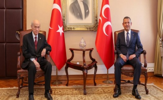 Bahçeli'den Özgür Özel'e sürpriz 'teşekkür' telefonu