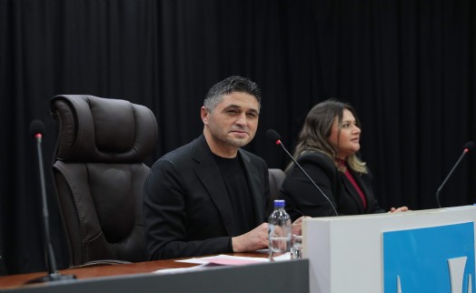 Başkan Serkan Acar'dan anlamlı öneri!