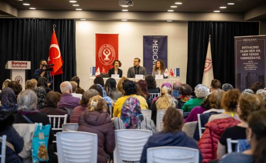 Bornova'da rahim ağzı kanserine karşı farkındalık etkinliği