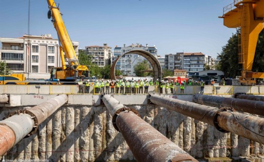Buca’da metro için yer tahsisi Meclis'ten oy çokluğu ile geçti