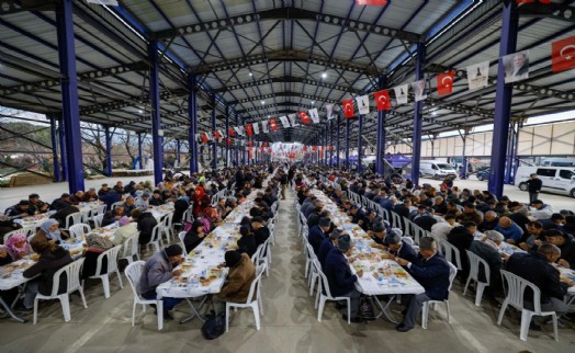Büyükşehir'den ramazanda 30 ilçede iftar buluşması: İlk sofra Gaziemir'de kurulacak